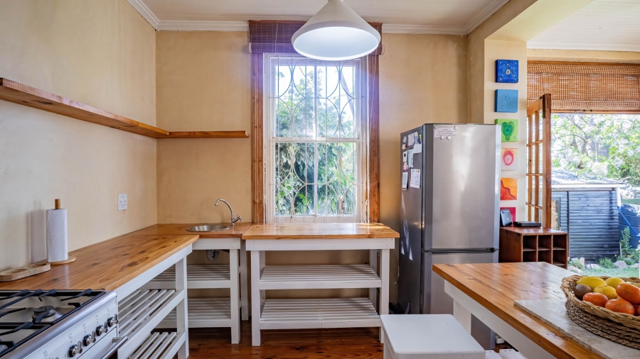To Let 3 Bedroom Property for Rent in Kenilworth Western Cape